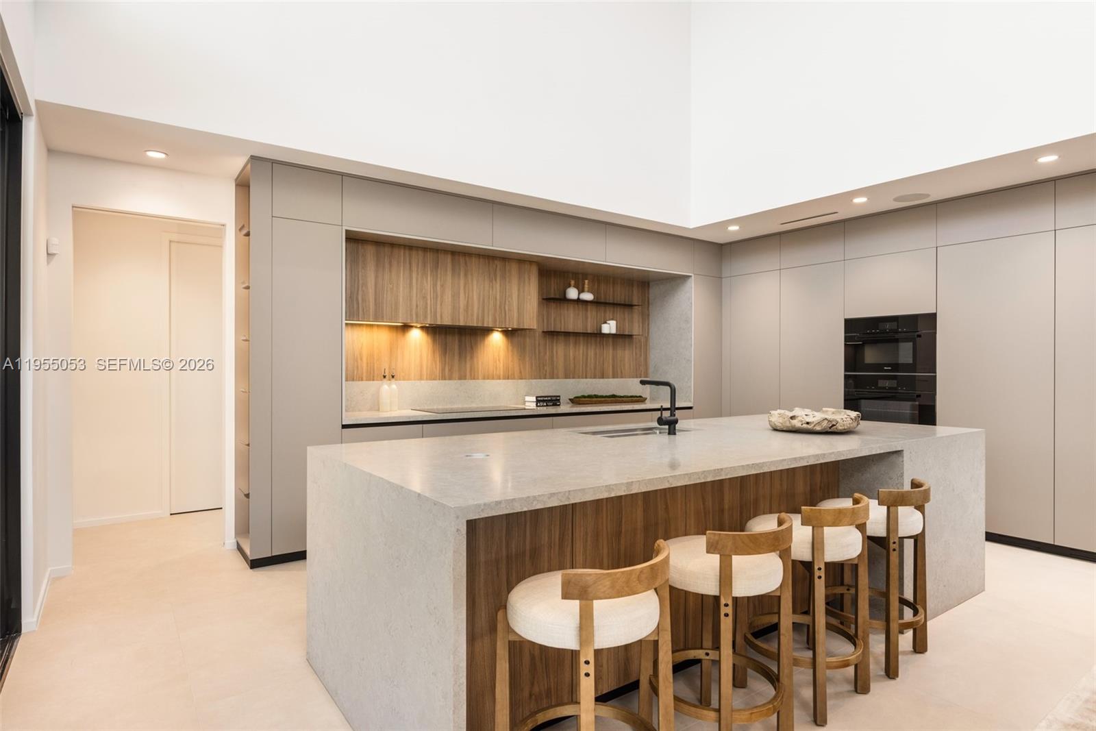 30 Samana Dr
