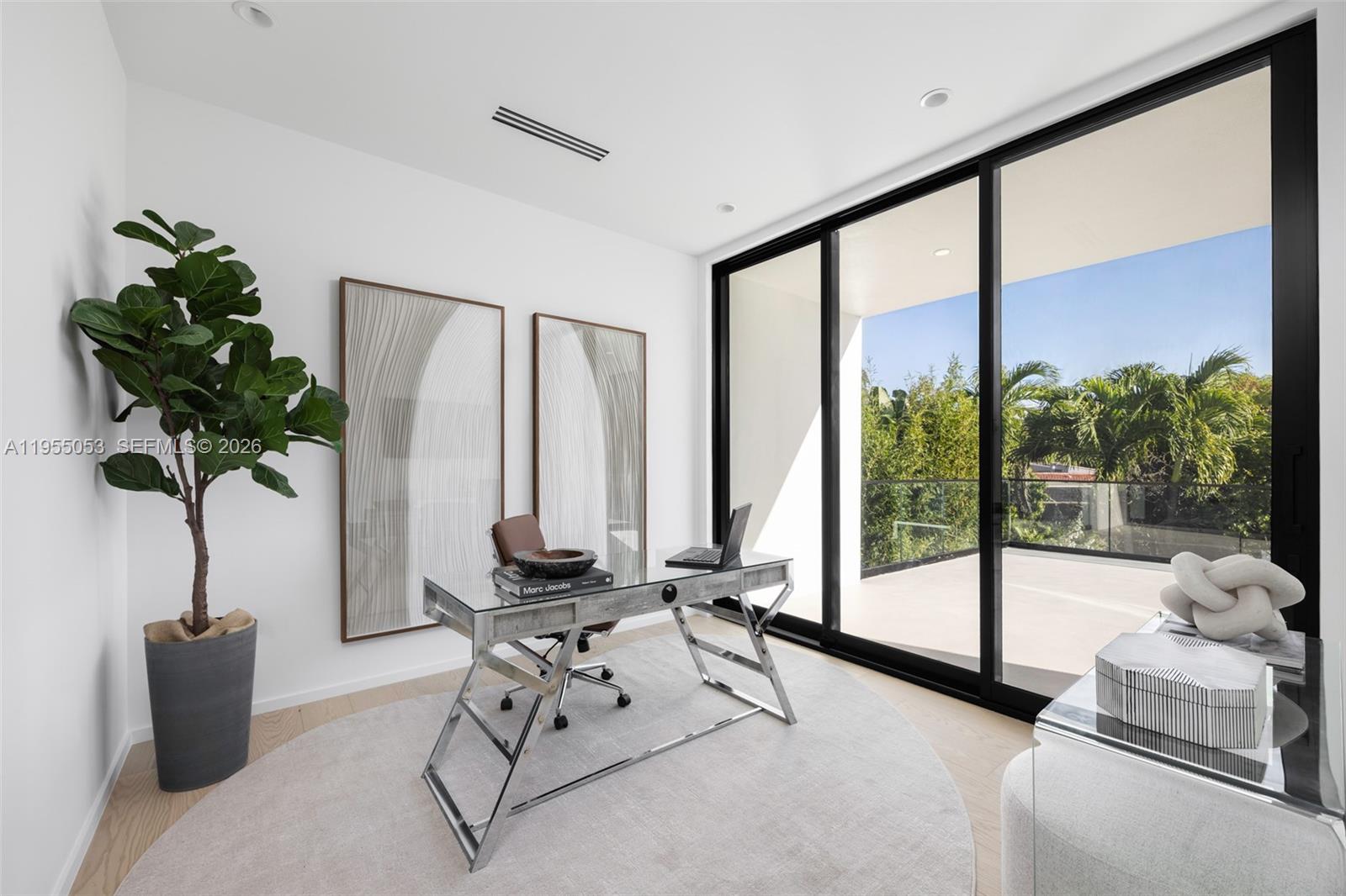 30 Samana Dr