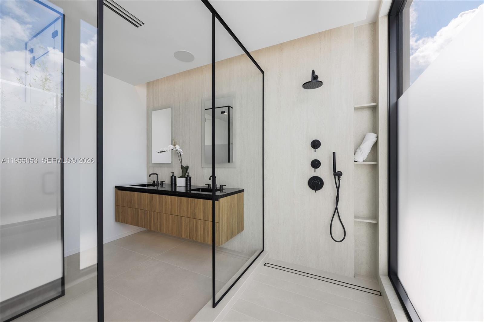 30 Samana Dr