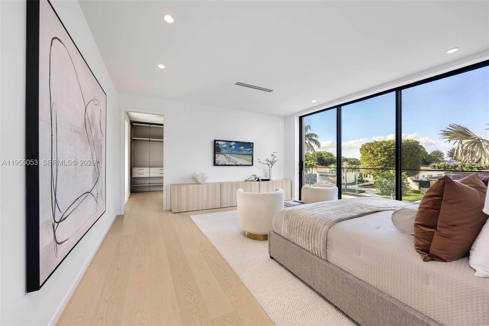 30 Samana Dr