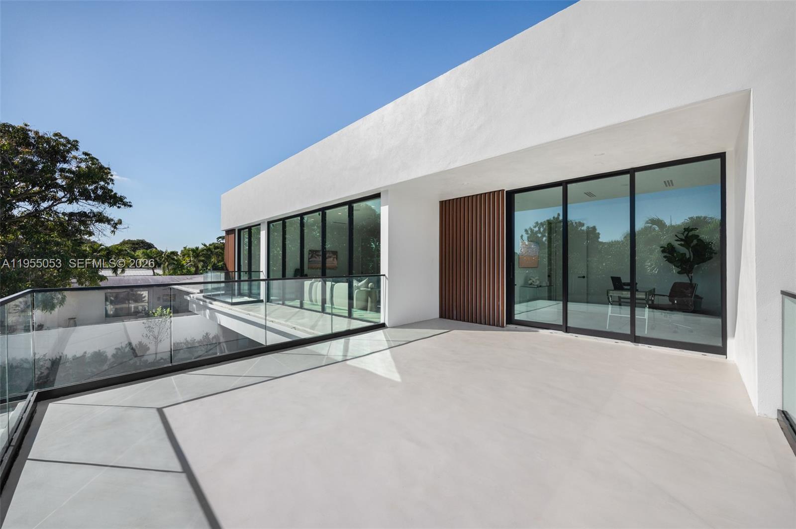 30 Samana Dr