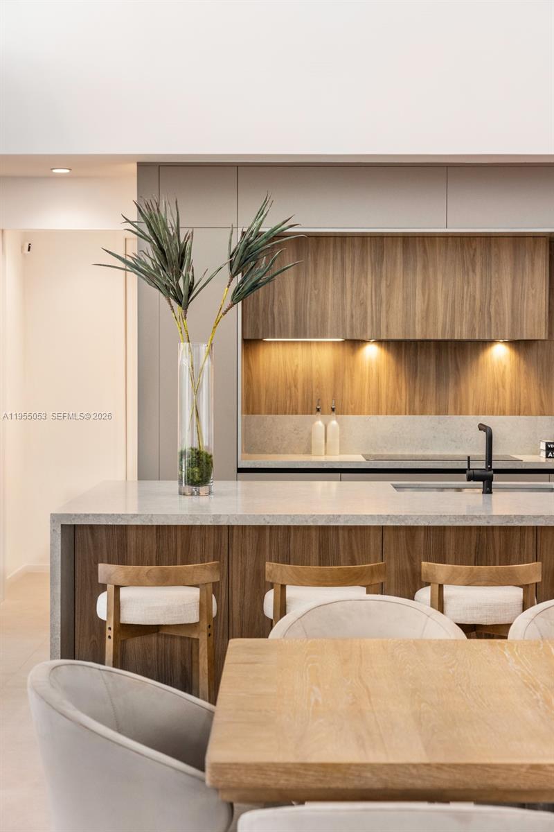 30 Samana Dr