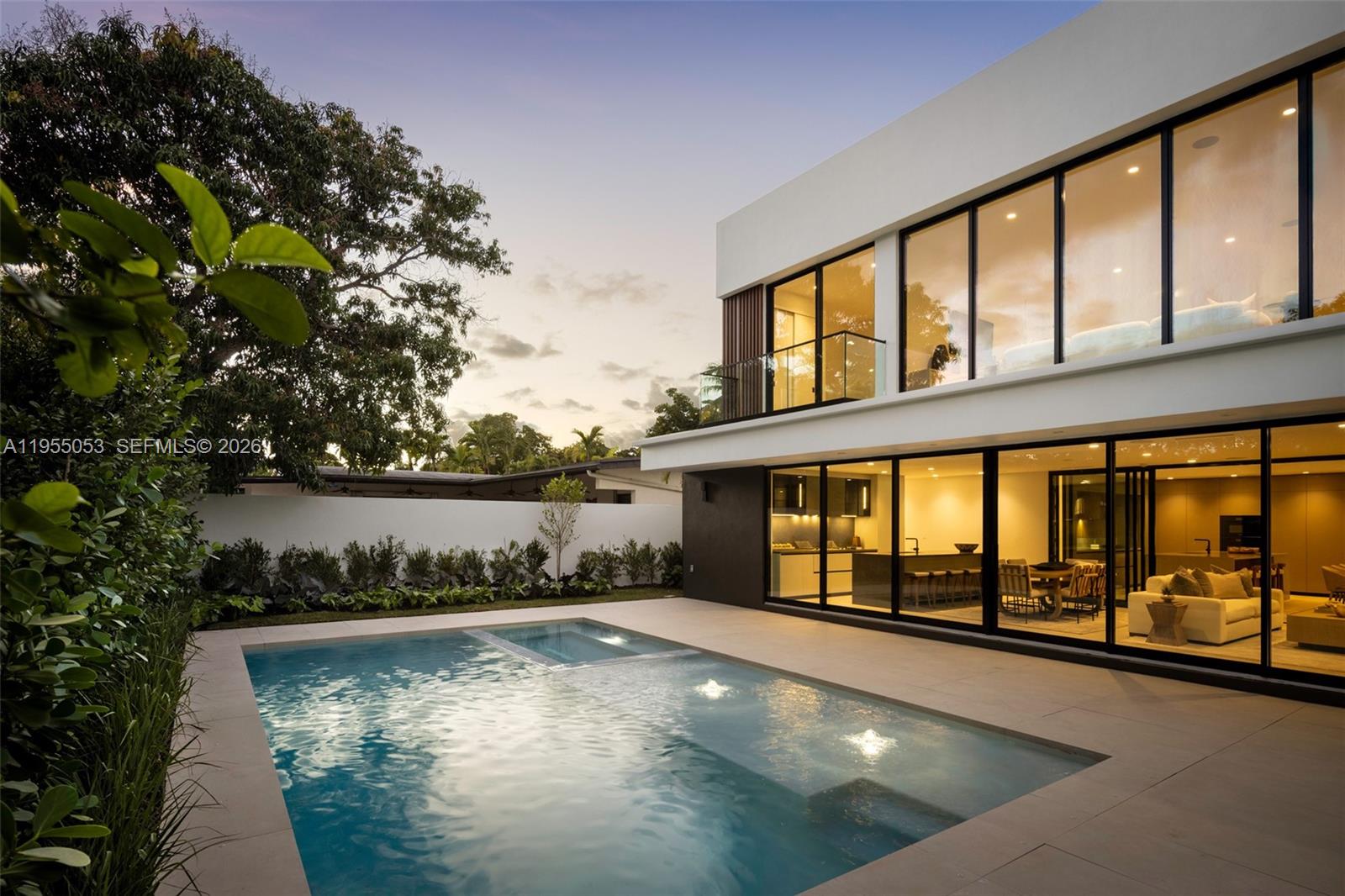 30 Samana Dr