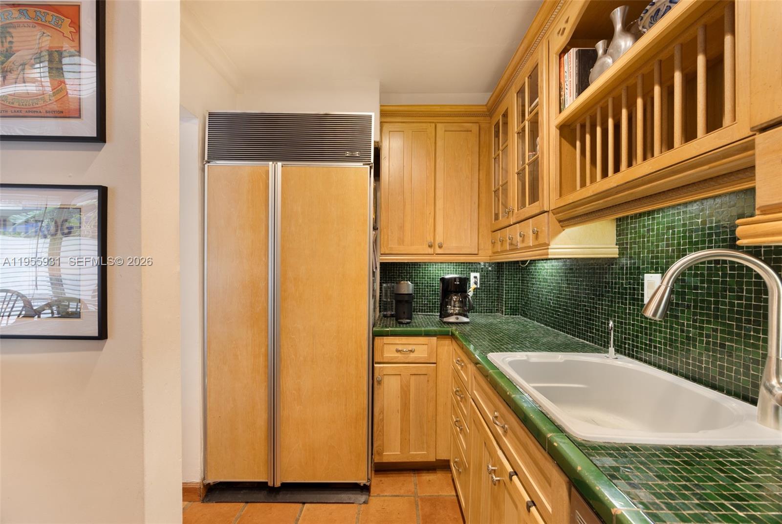 2666 Tigertail Ave # 111