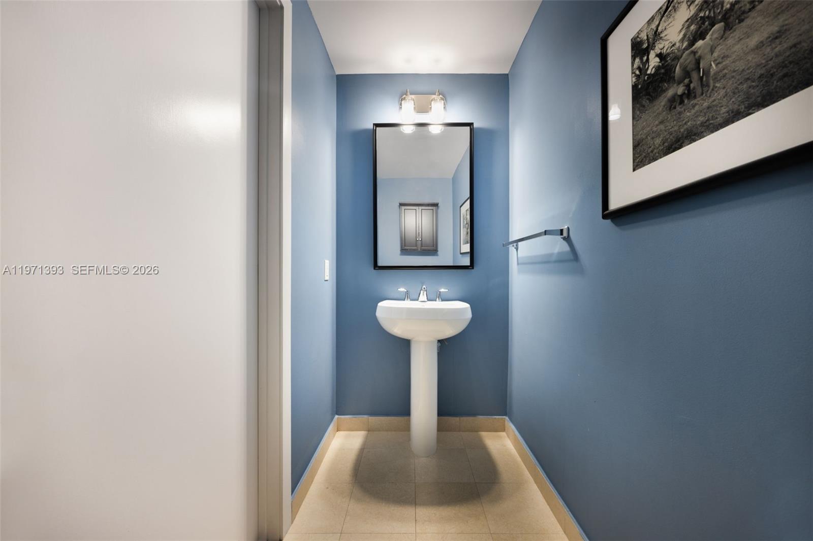 1060 Brickell Ave # 3505