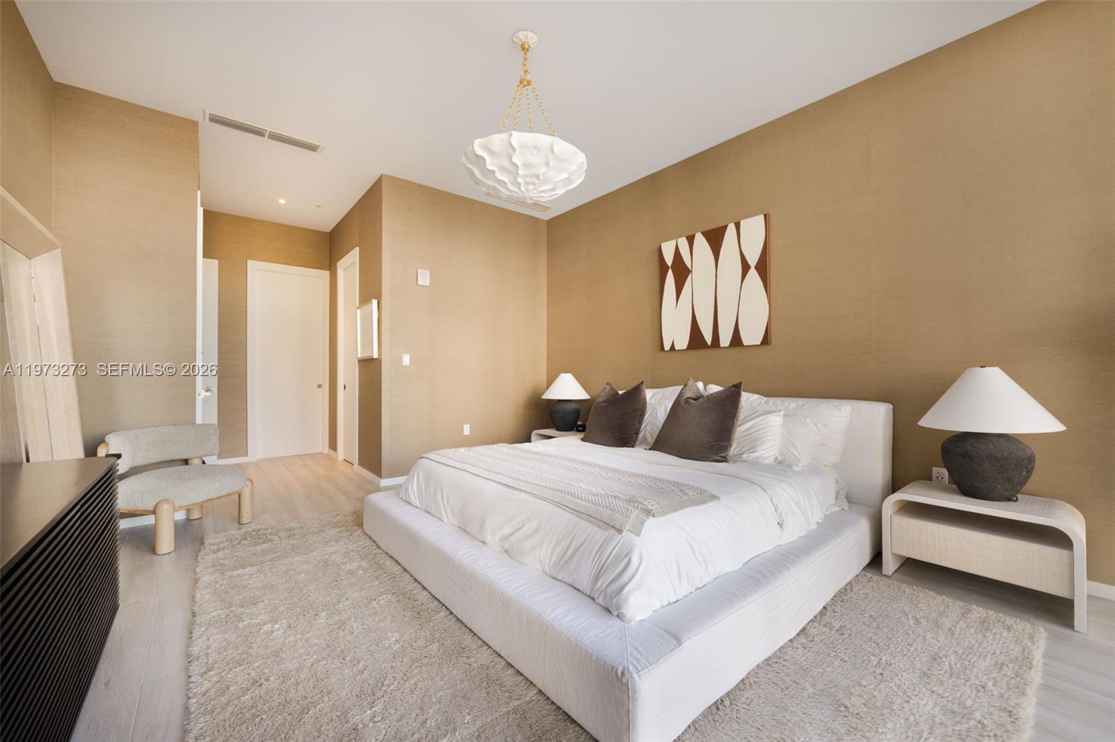 3156 SW 27th Ave # 305