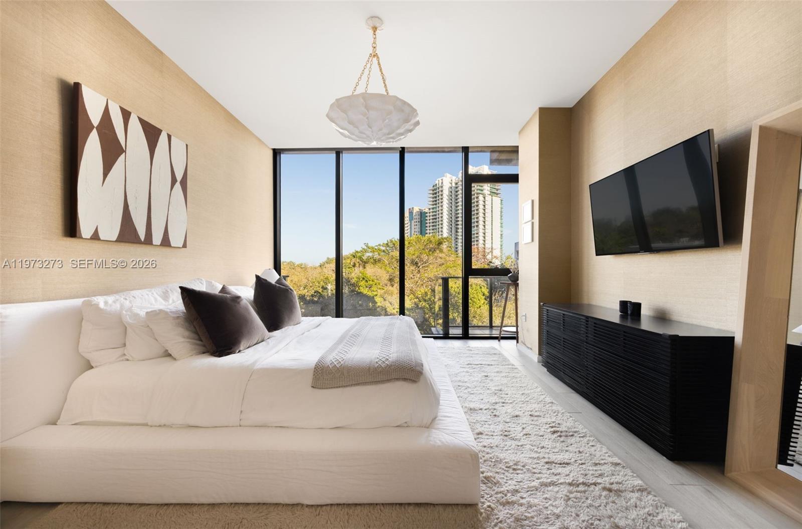 3156 SW 27th Ave # 305