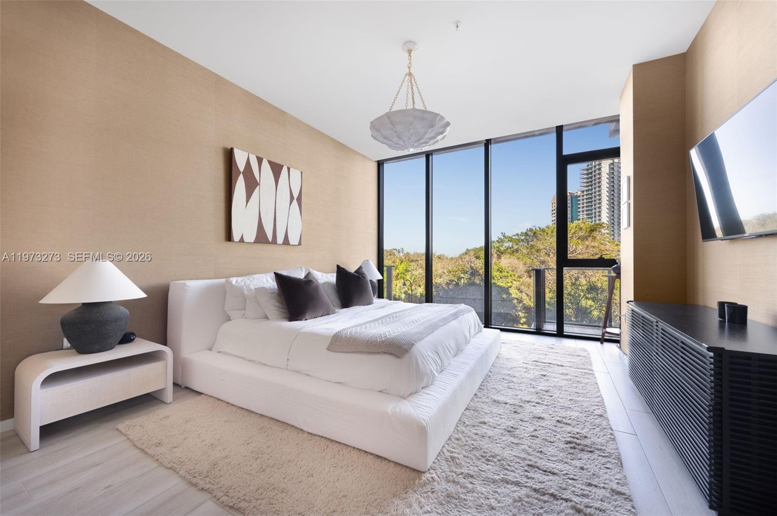 3156 SW 27th Ave # 305