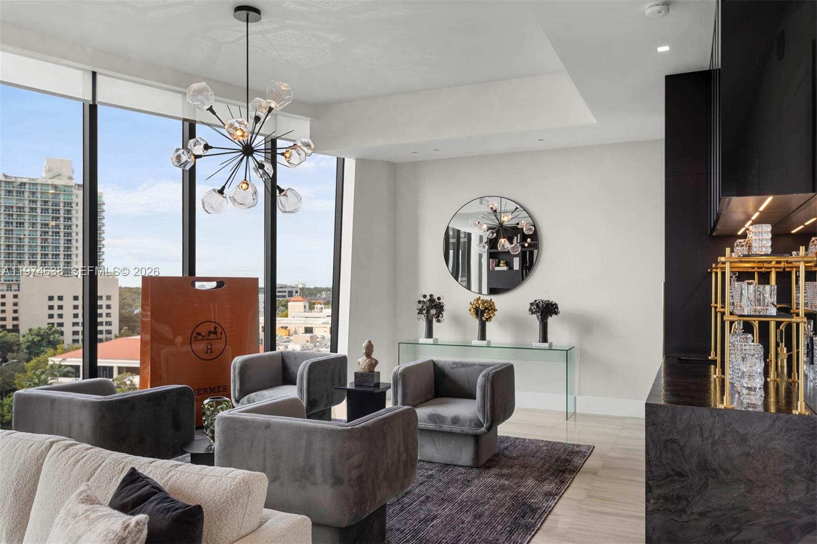 2821 S Bayshore Dr # 8A