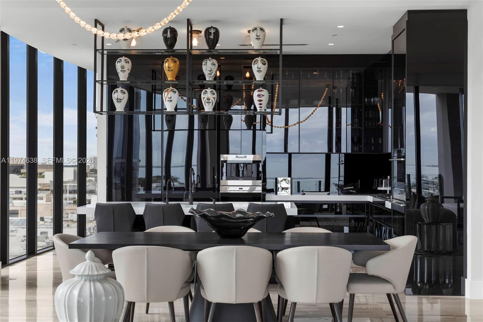 2821 S Bayshore Dr # 8A