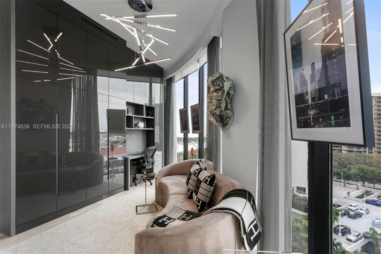 2821 S Bayshore Dr # 8A