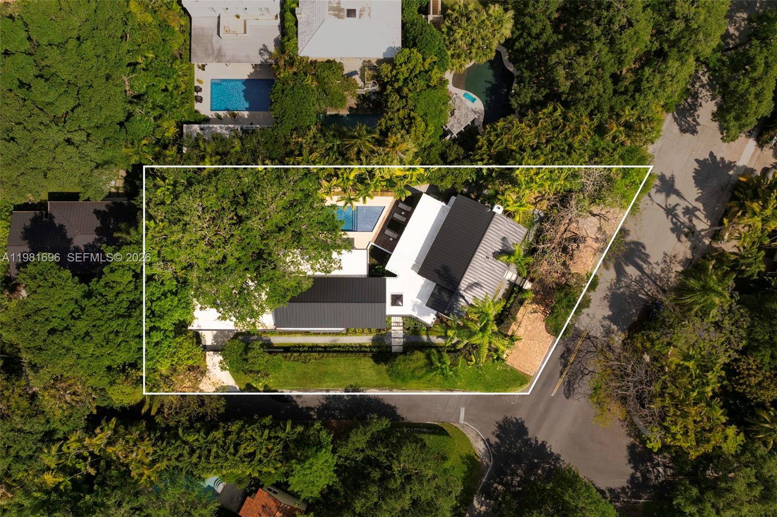 1701 Micanopy Ave