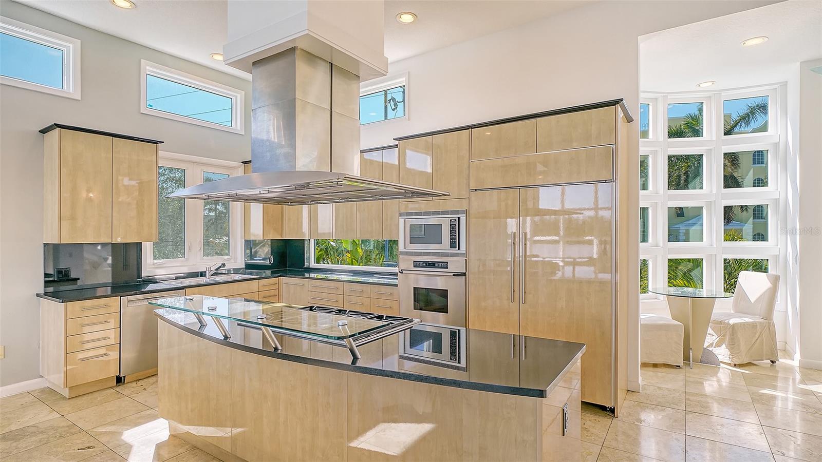 9137 MIDNIGHT PASS RD