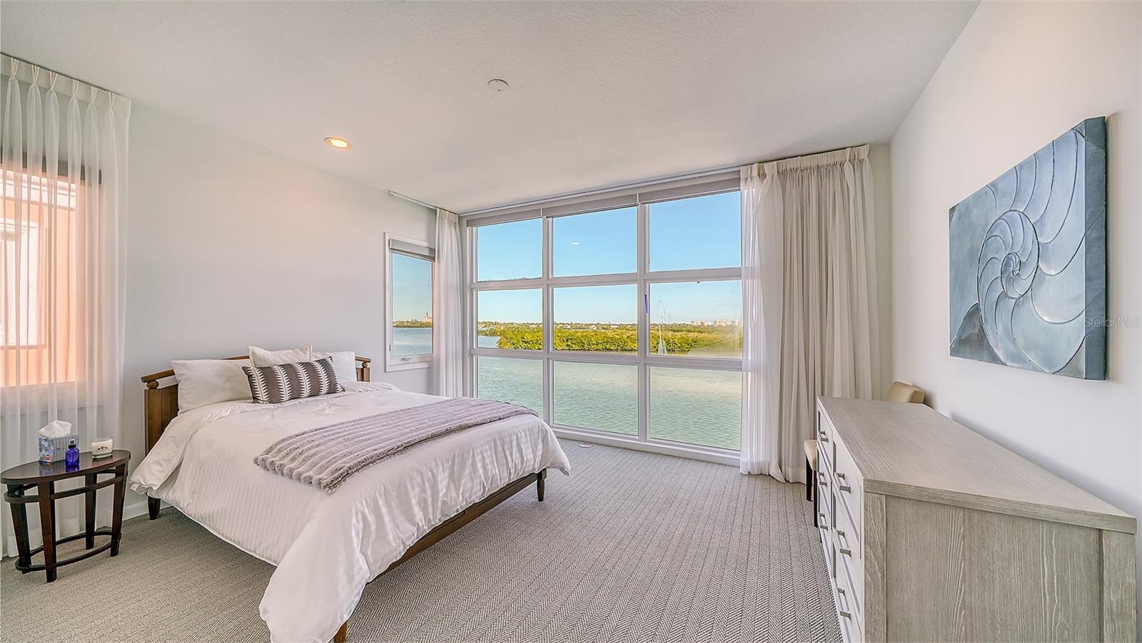 9137 MIDNIGHT PASS RD