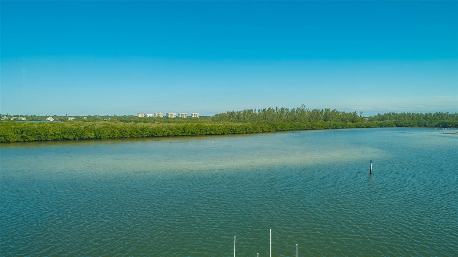 9137 MIDNIGHT PASS RD