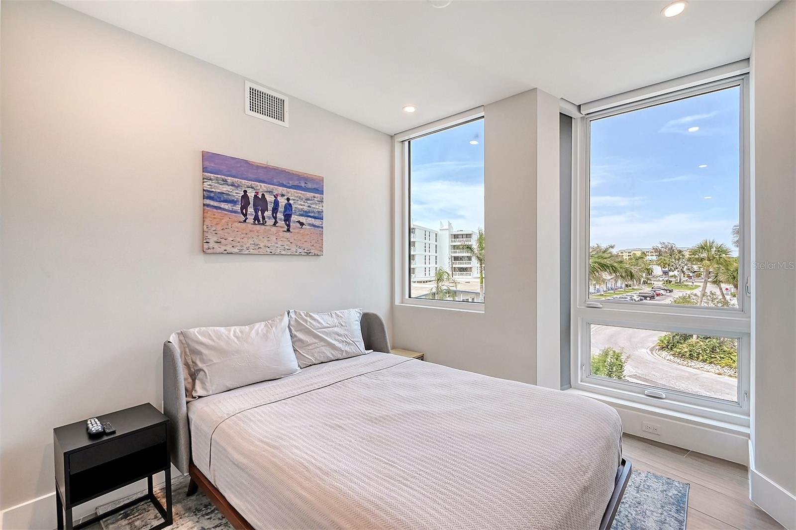 1035 SEASIDE DR #310