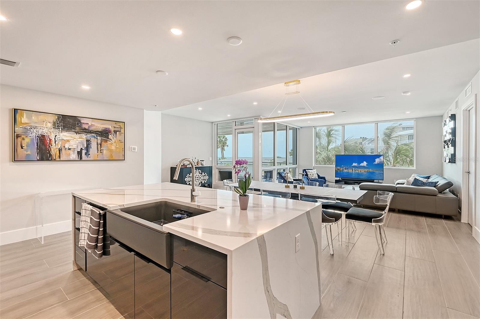 1035 SEASIDE DR #310