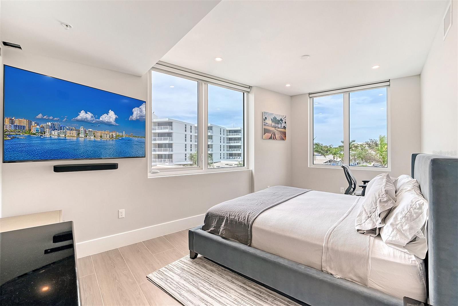 1035 SEASIDE DR #310