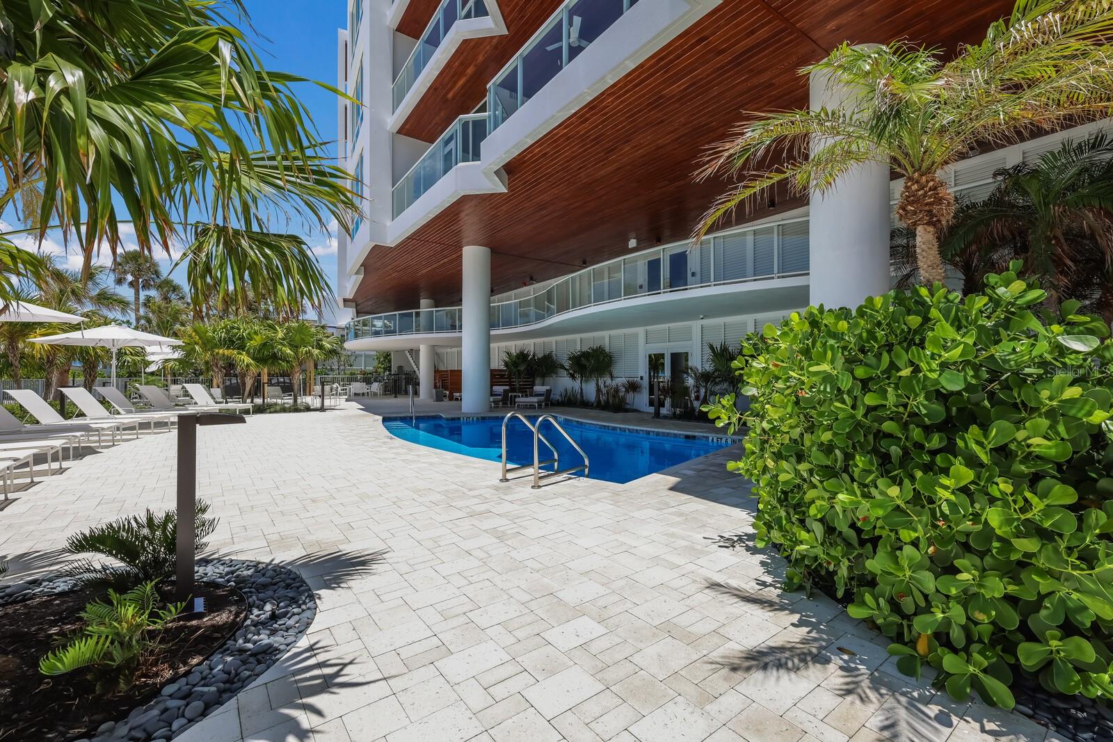 1035 SEASIDE DR #310