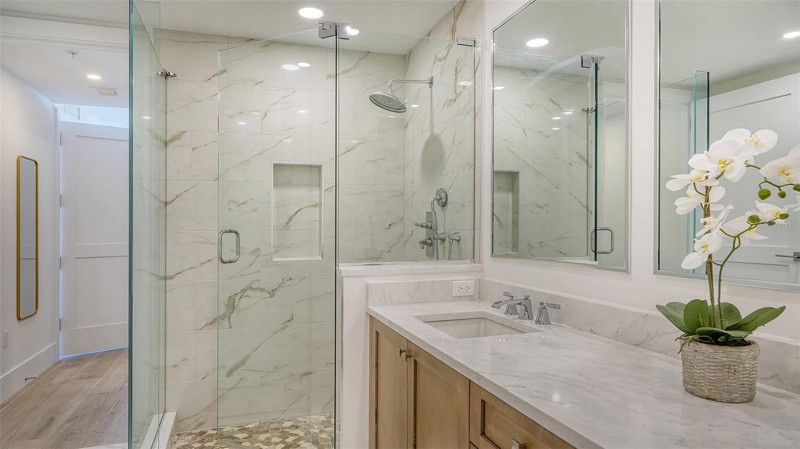 1035 SEASIDE DR #301