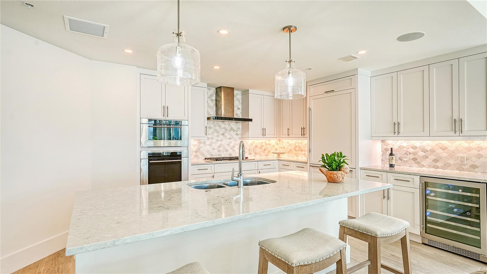 1035 SEASIDE DR #301