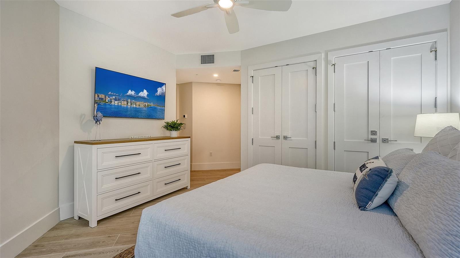 1035 SEASIDE DR #301