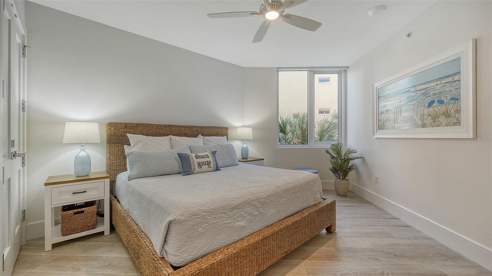 1035 SEASIDE DR #301