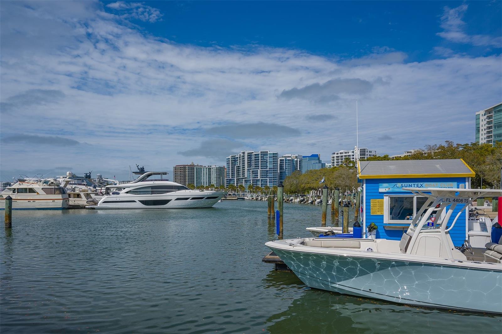 435 S GULFSTREAM AVE #1006