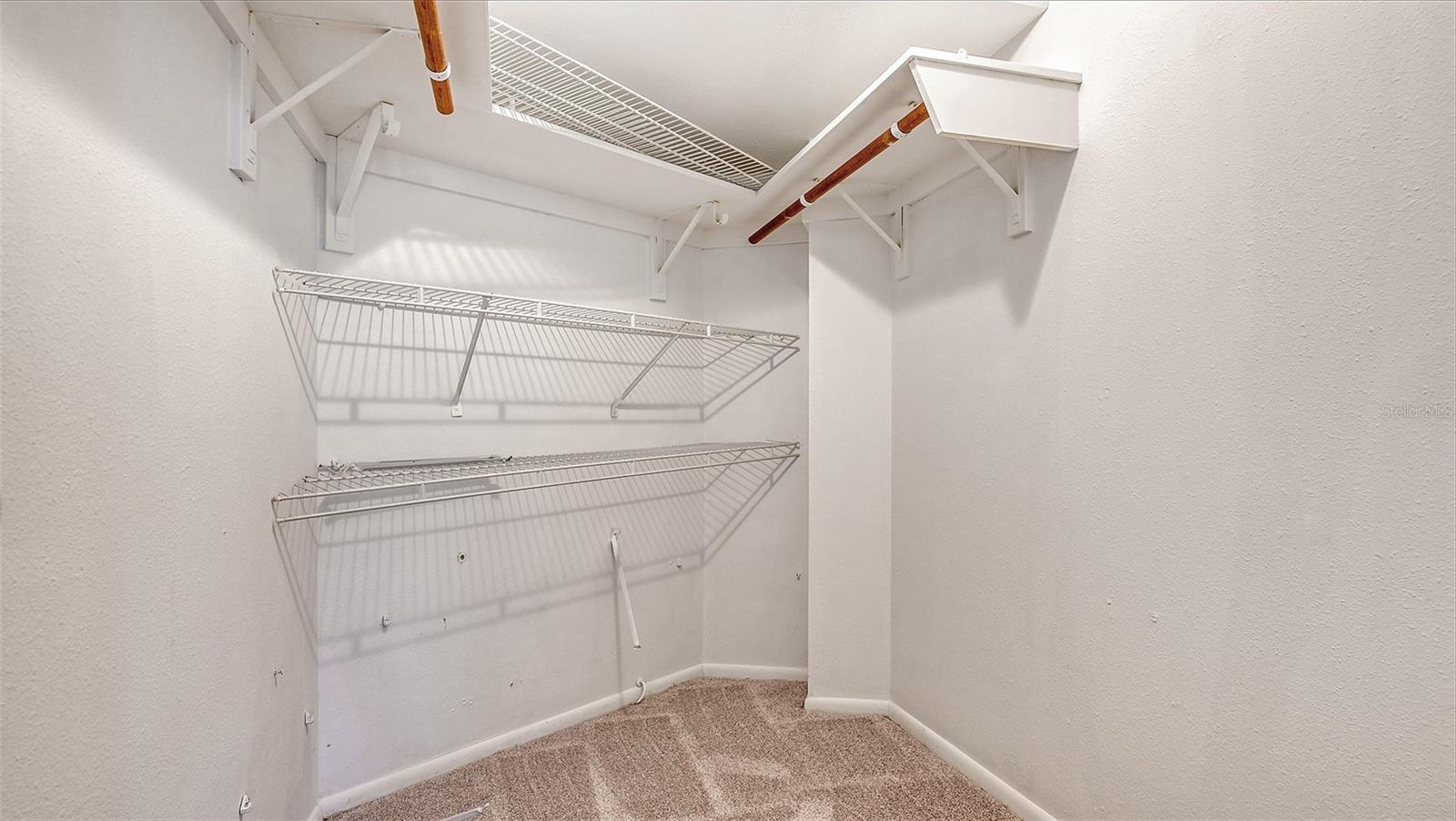 435 S GULFSTREAM AVE #1006