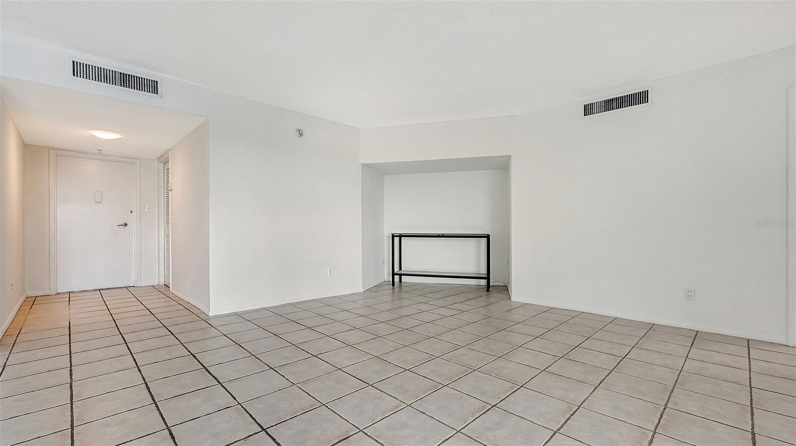 435 S GULFSTREAM AVE #1006