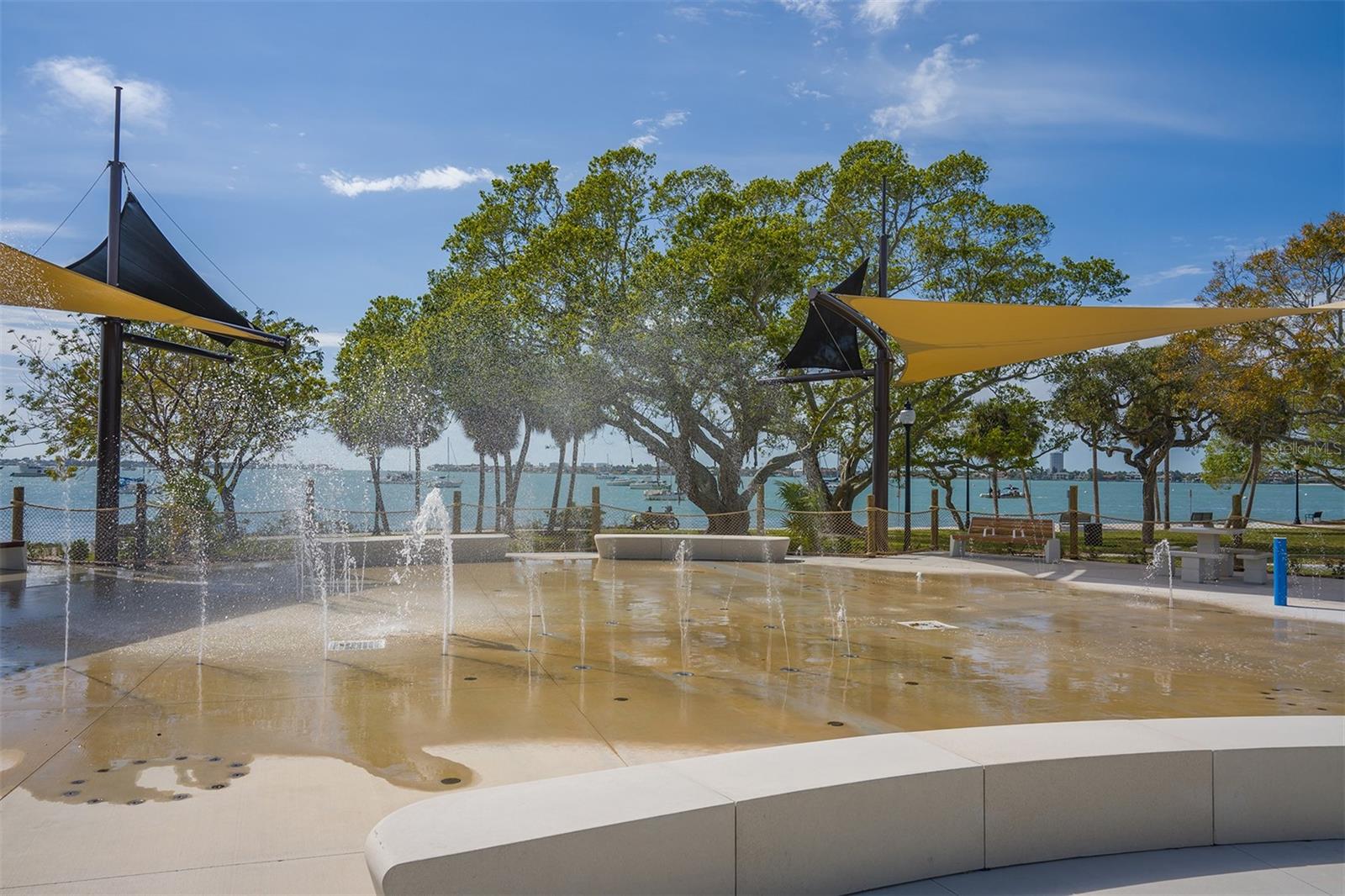 435 S GULFSTREAM AVE #1006