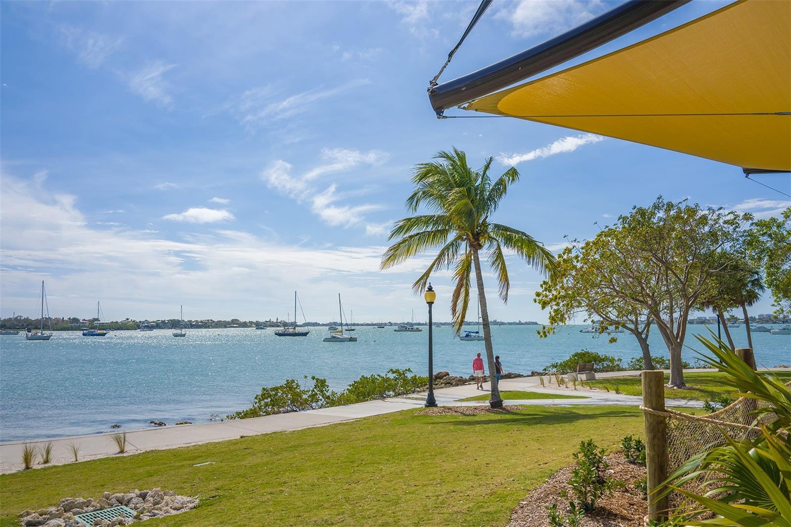 435 S GULFSTREAM AVE #1006