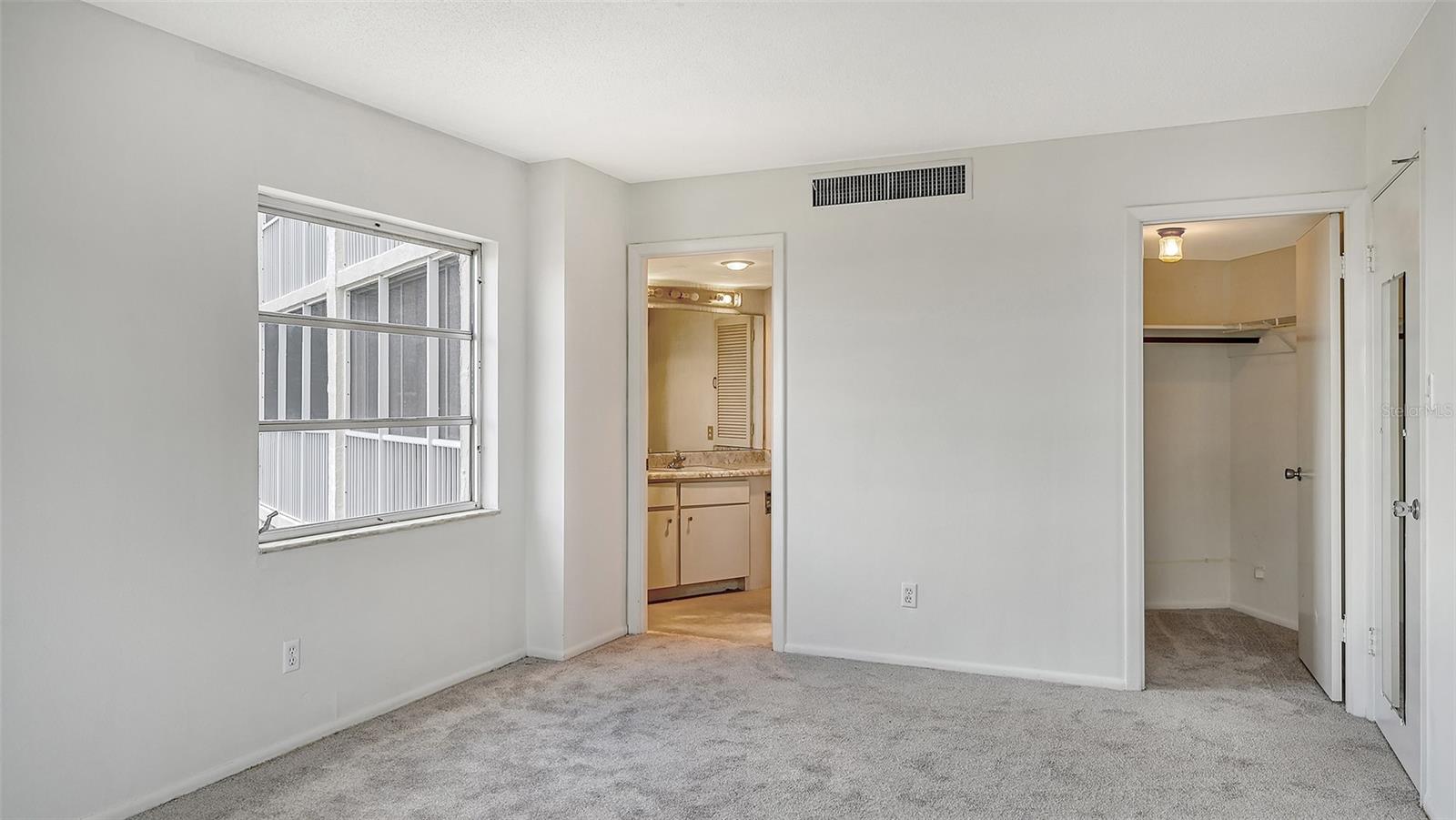 435 S GULFSTREAM AVE #1006