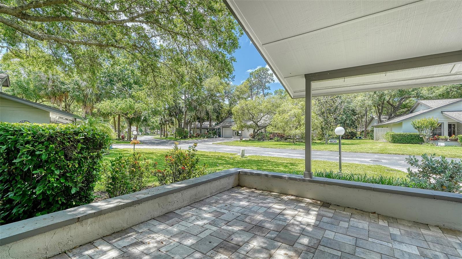 4635 OAK FOREST DR E #15