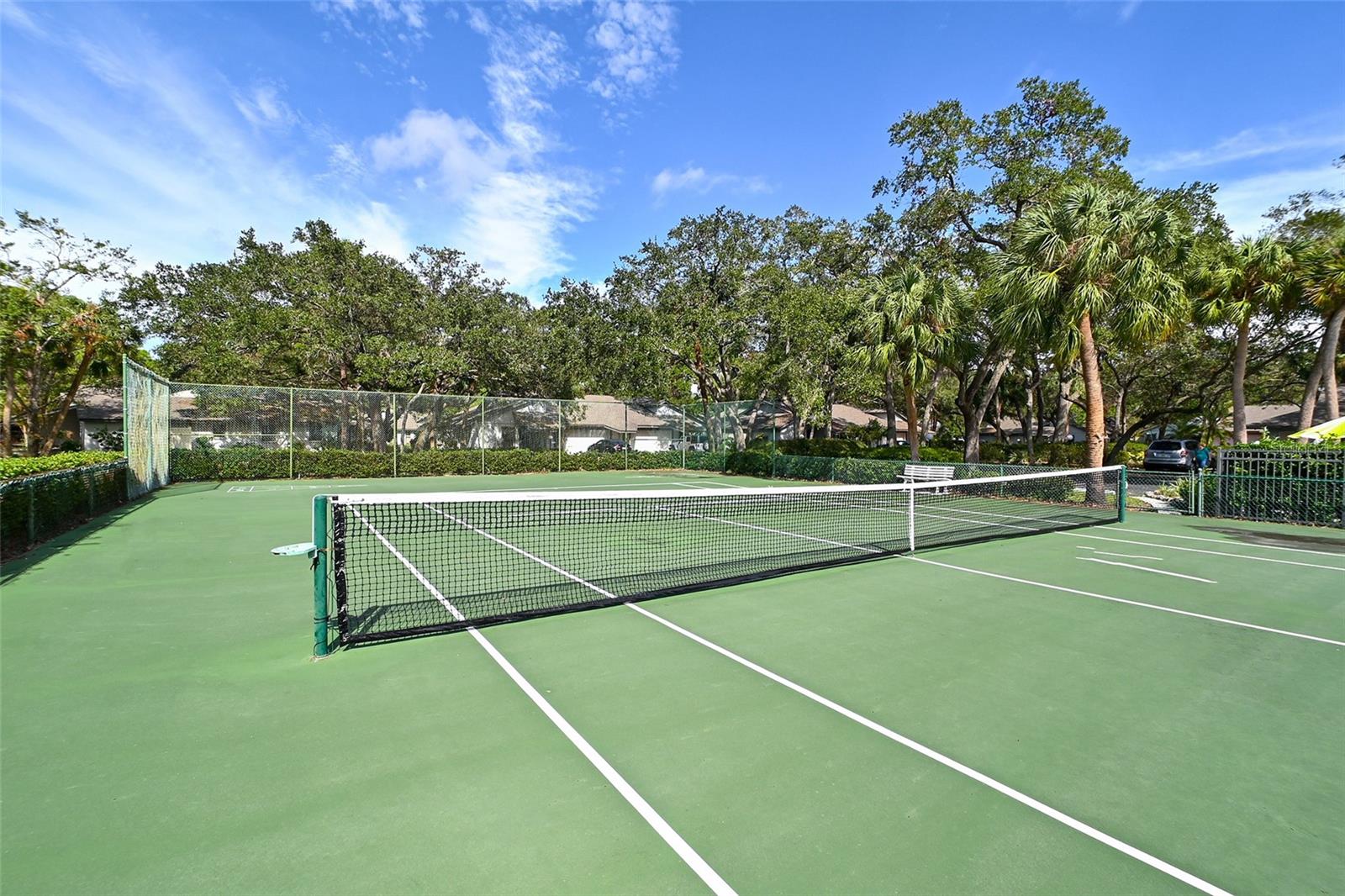 4635 OAK FOREST DR E #15