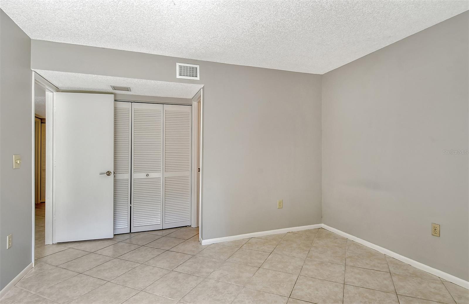 2204 BAHIA VISTA ST #D1