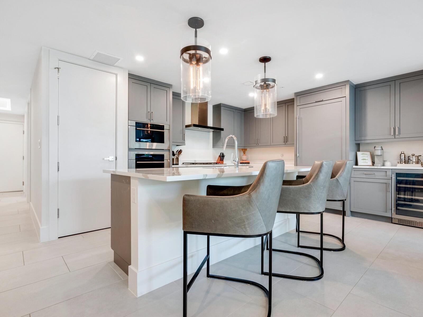 1035 SEASIDE DR #308