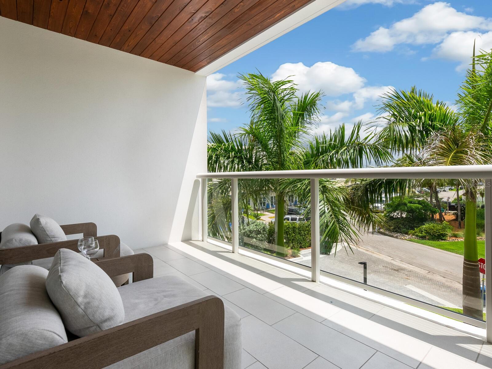 1035 SEASIDE DR #308