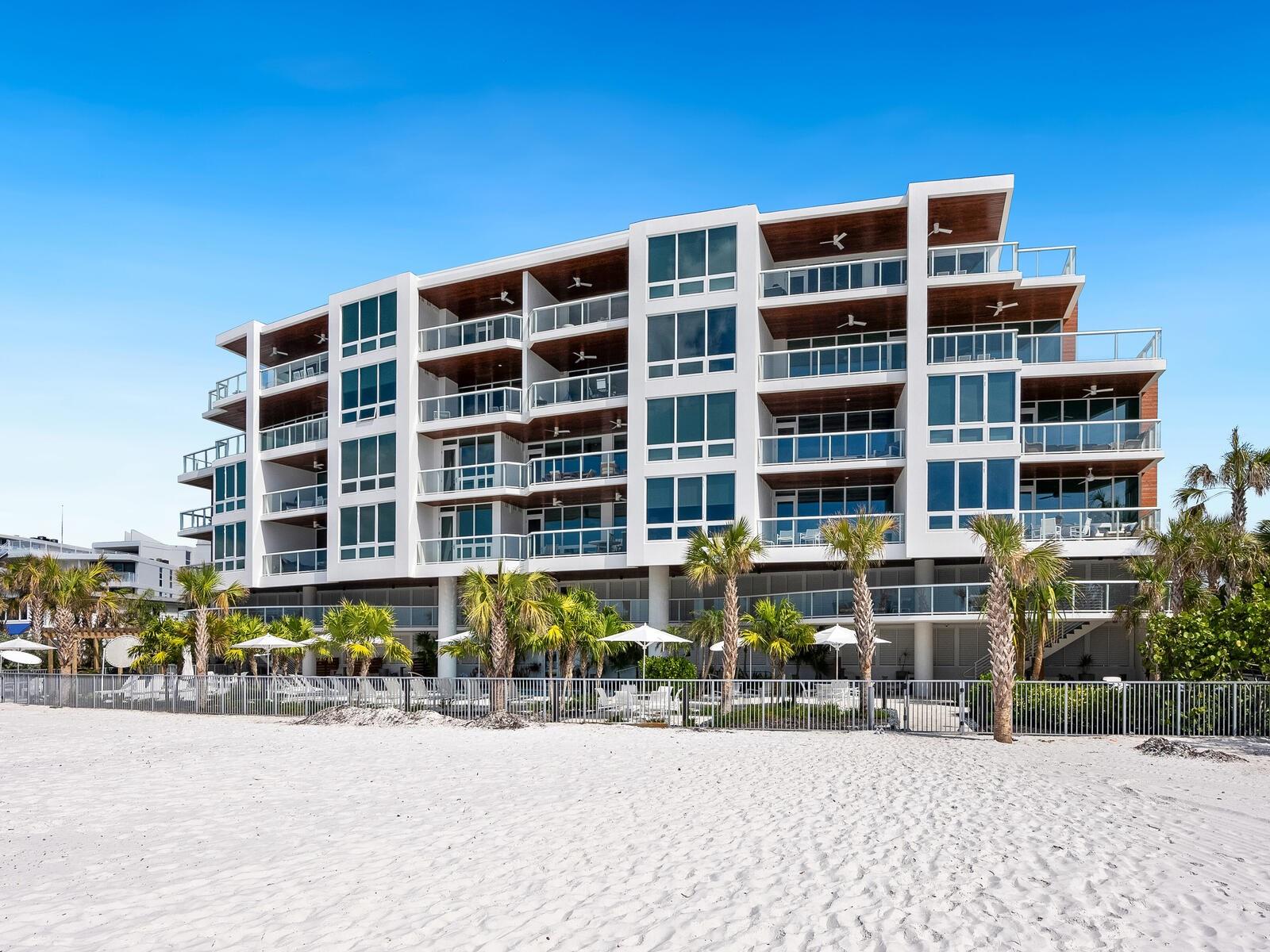 1035 SEASIDE DR #308