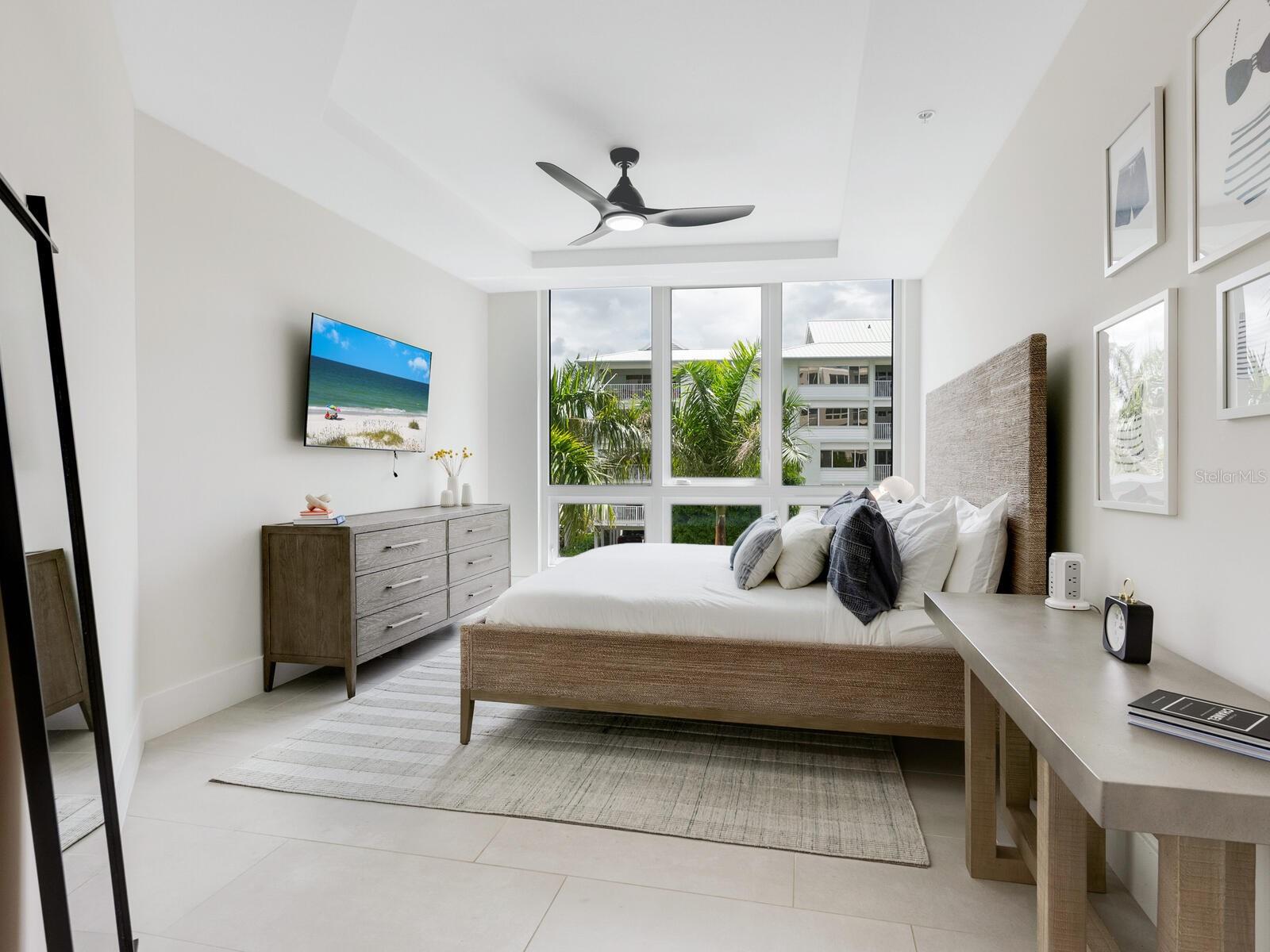 1035 SEASIDE DR #308