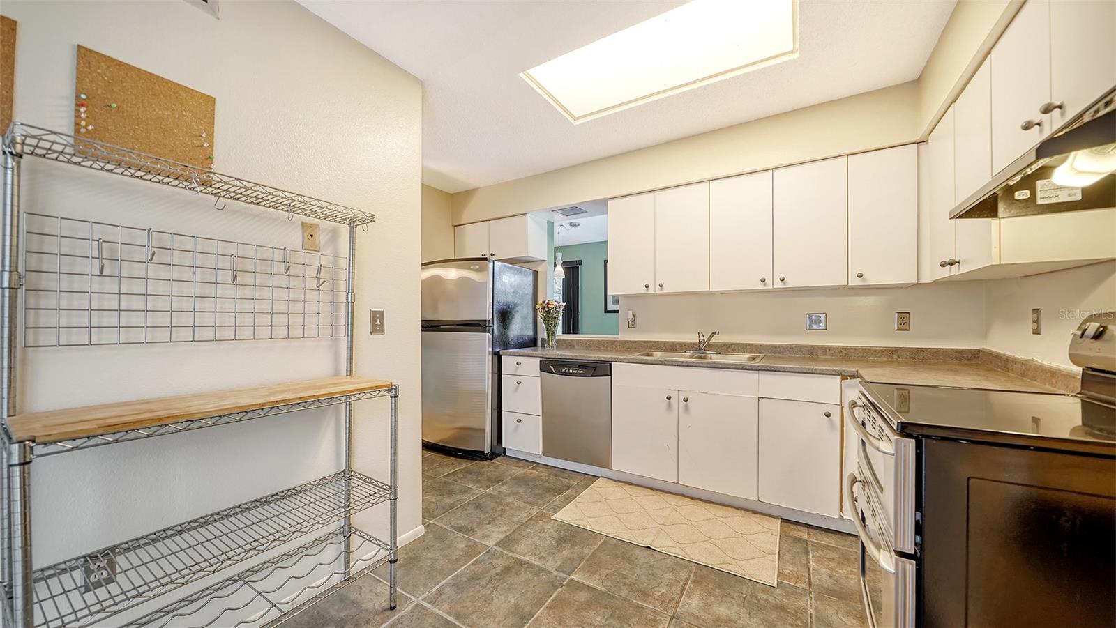 2204 BAHIA VISTA ST #D3