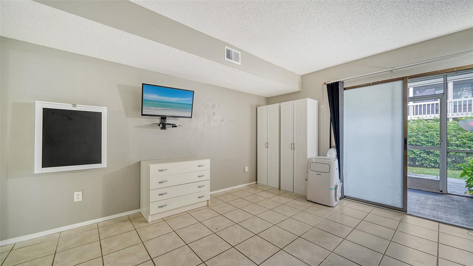 2204 BAHIA VISTA ST #D3