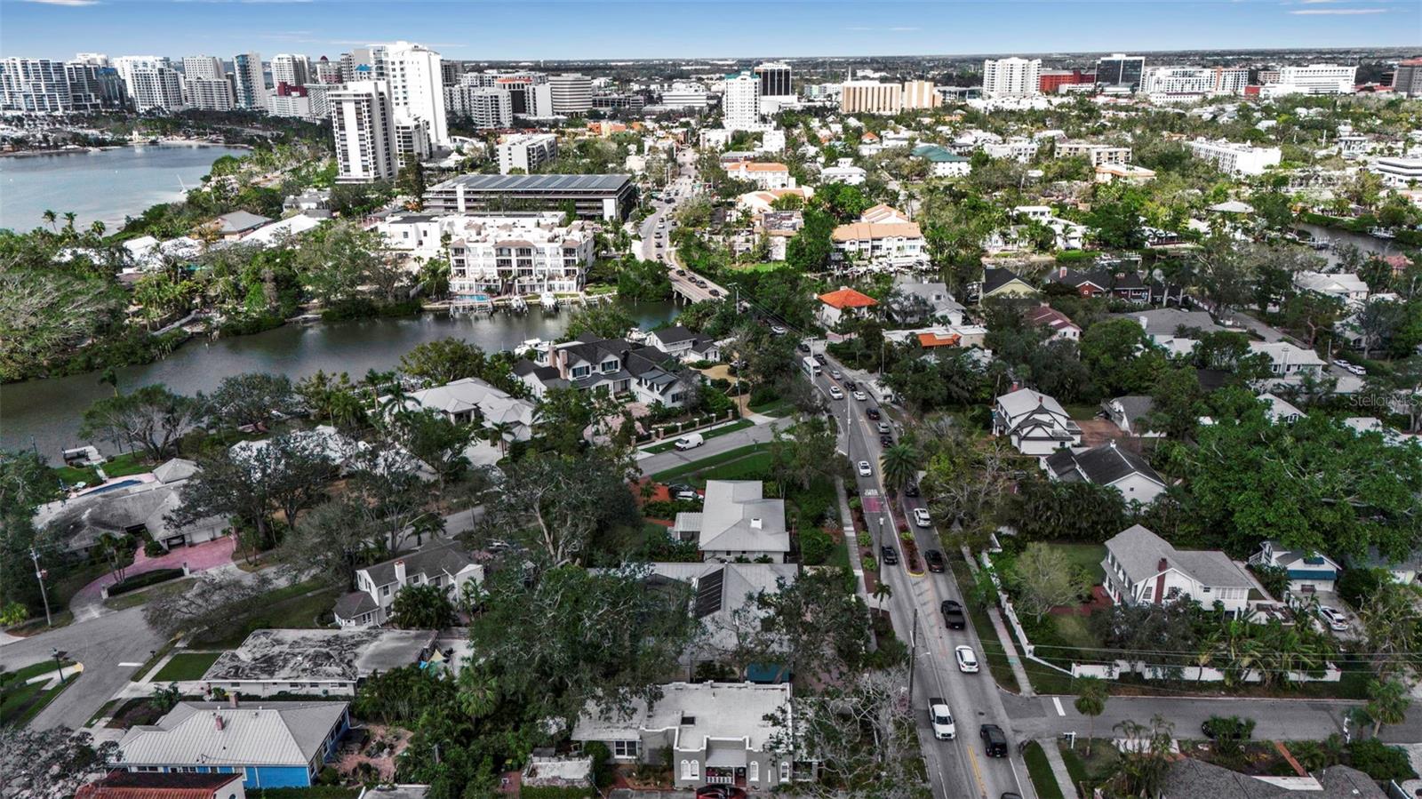 980 S ORANGE AVE
