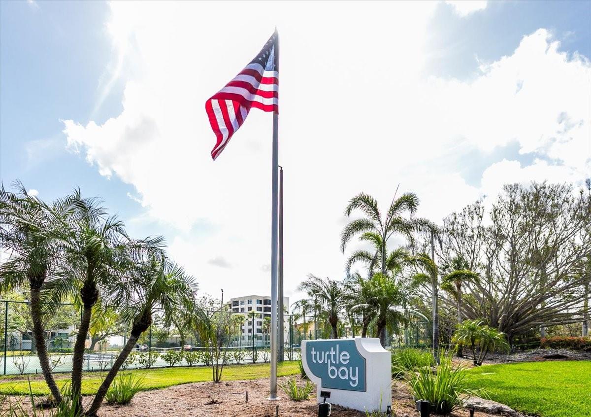 8701 MIDNIGHT PASS RD #206A
