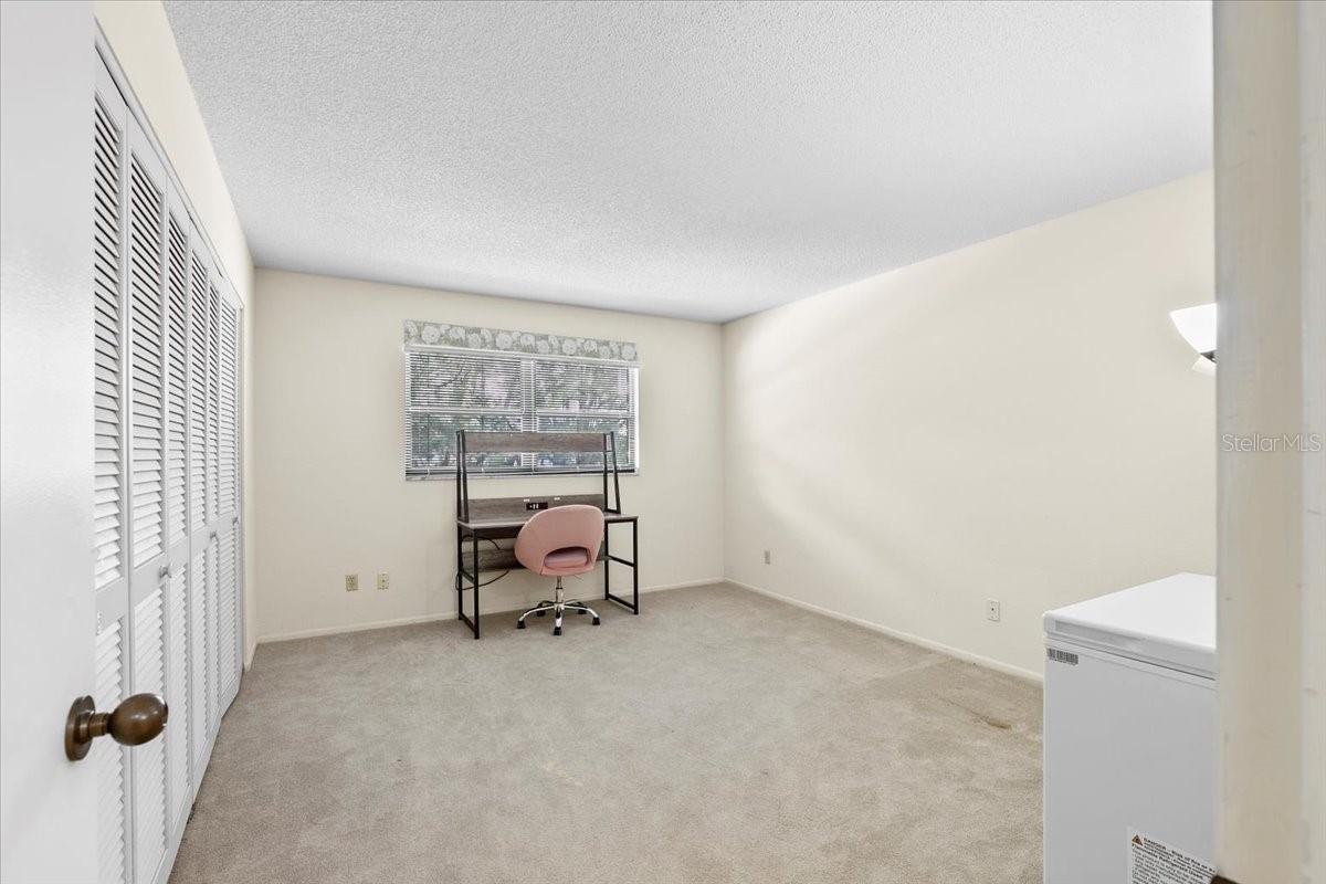 8701 MIDNIGHT PASS RD #206A