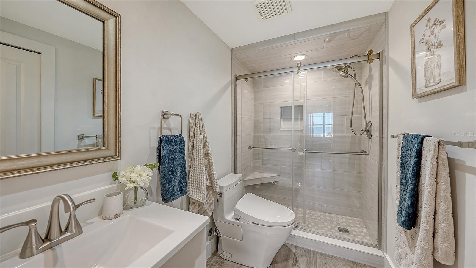 5740 MIDNIGHT PASS RD #405