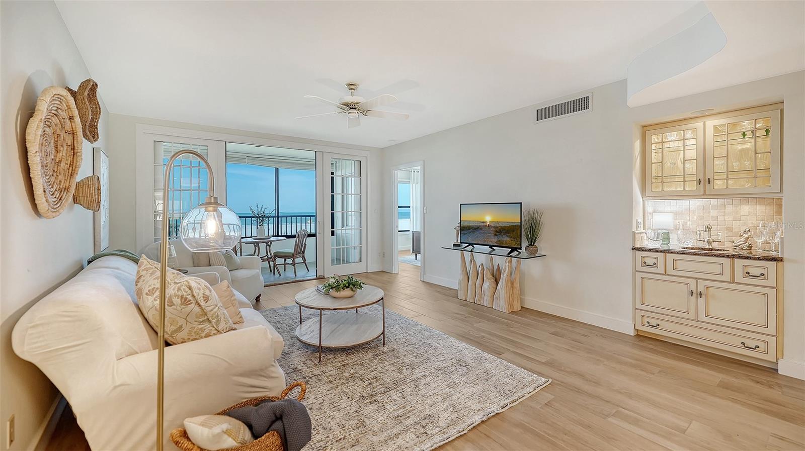 5740 MIDNIGHT PASS RD #405