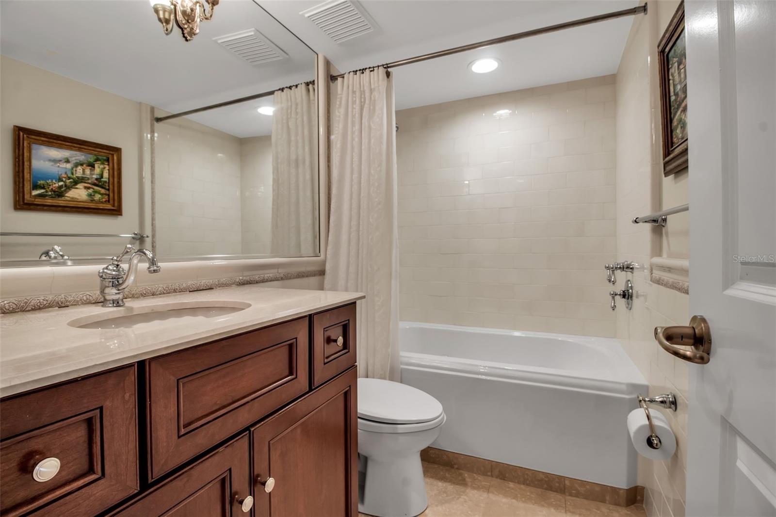 5740 MIDNIGHT PASS RD #405