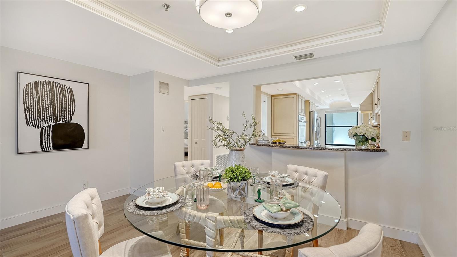 5740 MIDNIGHT PASS RD #405