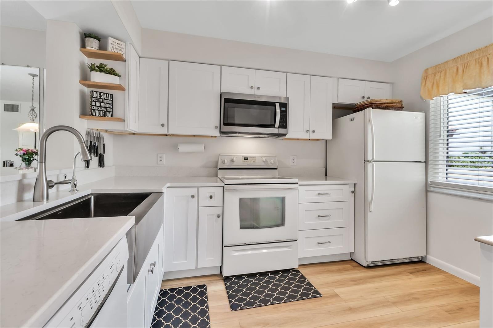 5224 LAKE VILLAGE DR #67